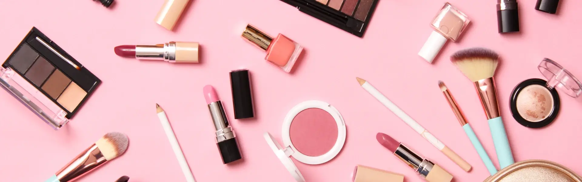 מוצרי איפור