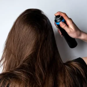 כיצד להשתמש בשמפו יבש?