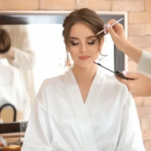 כיצד למרוח איפור עיניים?