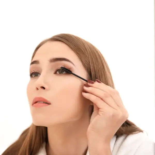 איך לגדל ריסים?