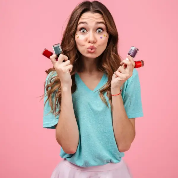 כיצד להתאפר (עבור בנות נוער)?