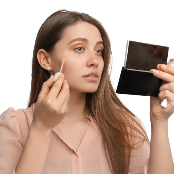 כיצד למצוא את הקונסילר המושלם או גוון היסוד?