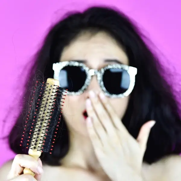 כיצד טיפולי נשירת שיער התפתחו עם הזמן?