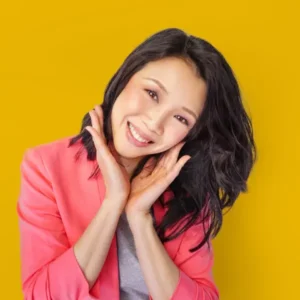 קוסמטיקה קוריאנית לעור בוגר: הגישה המתקדמת לטיפוח עור