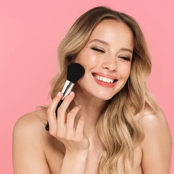 איפור מושלם: ההשפעה של מברשת איכותית