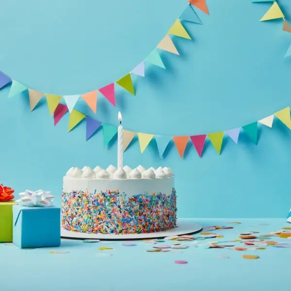 עוגת יום הולדת פרווה למבוגרים: מתוק התרבות הבוגרת