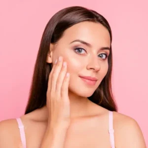 טיפול לעור הפנים: מדריך מקיף לשמירה על עור בריא וזוהר