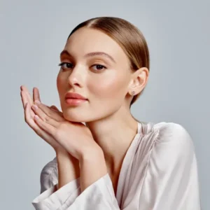 שפתיים איפור קבוע: תהליך ההתאוששות והטיפול האחרי