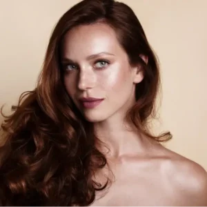 מדריך היופי המלא ל-2024: טיפים, טרנדים, והמלצות מוצרים