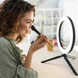 מדריך לעיצוב שיער ביתי: טיפים למראה מקצוע