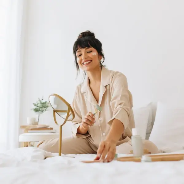 פילינג והרגעה: סודות לטיפוח פנים מנצח