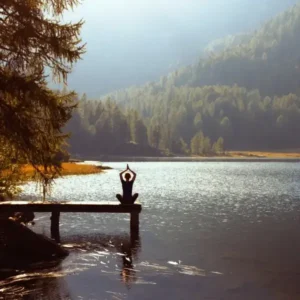 שקט בתוך הסערה: מדיטציה ככלי לחיים מאוזנים