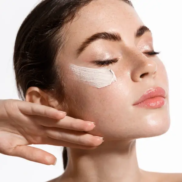 האם הגיע הזמן לשנות? השפעות המעבר למוצרי טיפוח טבעיים