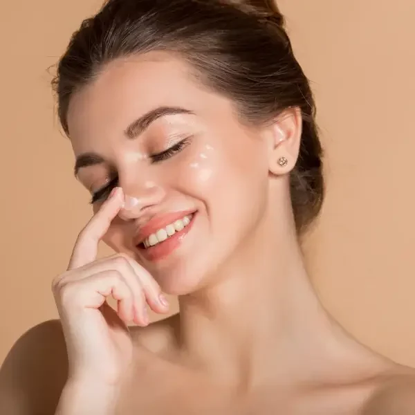 איך להיראות צעירה בעשר שנים